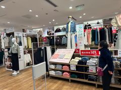 -优衣库(上海虹口龙之梦店)