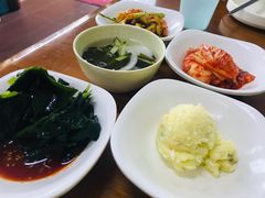 -亲昵春川鸡排(韩国美食街店)