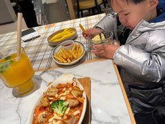 -菲滋意式餐厅(富阳东方茂店)