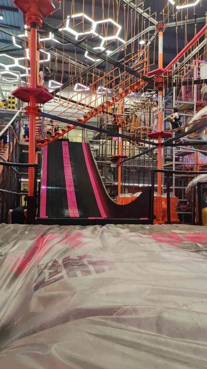 dojump蹦床公园(中心印象城店)-"[调皮]体验感:如果不想去健身房完全