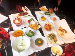 -Salon de The de Joel Robuchon(外滩18号店)