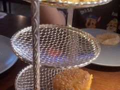 -卡普里披萨·牛扒·下午茶