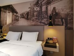 -成都宽窄巷子西美居酒店