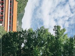 -藏山旅游风景区