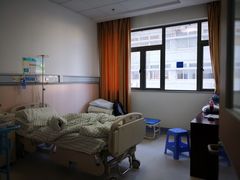 -深圳市第二人民医院中西医结合分院门诊楼