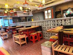 -钢管厂五区小郡肝串串香火锅(人民广场店)