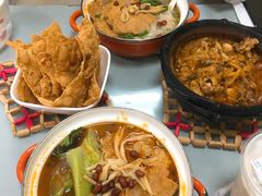 -丽丽三鲜螺蛳粉(田林路店)