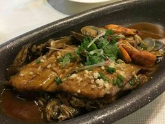 渔娘炖杂鱼-渔娘渔家丹东海鲜(东直门店)