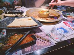 -哥老官重庆美蛙鱼头(宝山龙湖店)