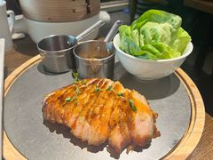 猪颈肉-小大董·烤鸭(王府井apm店)