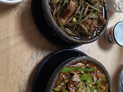 -梁师傅砂锅(哈达西街店)