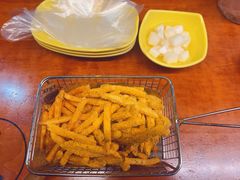 -BHC炸鸡(明洞总店)