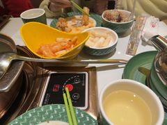 -润园四季椰子鸡火锅(卓越INTOWN店)
