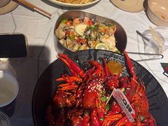 -巴厘龙虾·榜首油焖大虾(音乐学院·沿江酒馆店)
