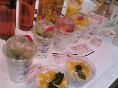 -巴黎贝甜(大宁国际商业广场店)