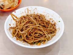 招牌热干面-德泓面馆(颐高店)