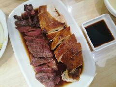 -正東记港味烧腊餐室(天鹅湖银泰城店)
