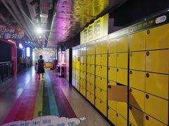 -嗨翻Hi-Fun竞技主题乐园·蹦床亲子生日轰趴(国光1937店)