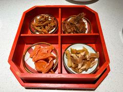 -老萍巷·莲花血鸭(步行街店)