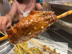 -老街烧烤(华中农业大学梧桐路步行街店)
