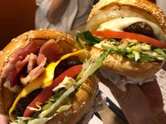 -The Habit Burger Grill 哈比特汉堡(复兴soho店)