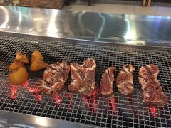 -马路牙子烧烤音乐酒馆(望京店)