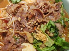 酸汤肥牛金边粉-卢家妈妈·西餐厨房(卜蜂中心店)