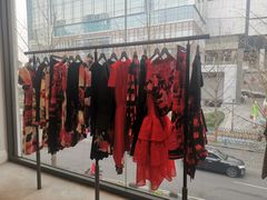 -Alexander McQueen(远洋太古里店)