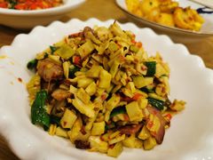 小笋干炒肉-湘缘道客•湘缘饭店·25年湘菜馆(古墩路店)
