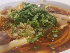 -成都你六姐·牛肉冒菜(城市集市合生汇店)