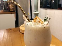 香蕉奶昔-251#coffee roasters(沿河东路店)