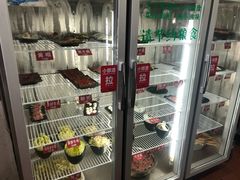 自助取餐区-俭让佬妈现卤串串(温江总店)