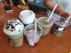 -星巴克(北京远大路金源燕莎店)