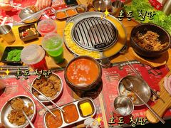 -青瓦炭韩潮烤肉(花园道店)