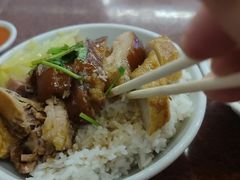 -猪脚洪隆江猪脚饭