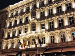 -Cafe Sacher(WIEN)