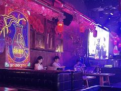 -喜鹊音乐酒馆(西街店)