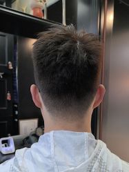 -贝勒爷专业男发