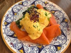 三文鱼班尼迪克-Alimentari早午餐(安福路店)