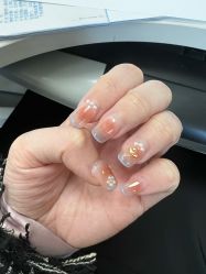 -LIZ STUDIO日式美甲美睫