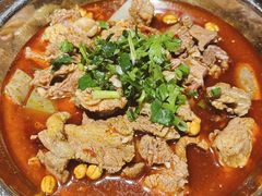 -大众跷脚牛肉馆·非遗传承单位(峨眉山店)