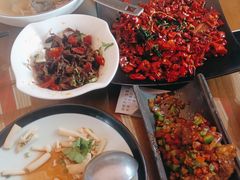 -隔壁老王·家常云南菜(花巷店)