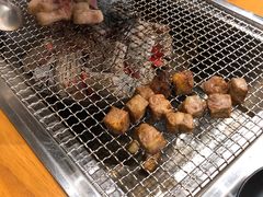 -肉甲韩国木炭烤肉(新壹街1店)