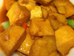 -闫府私房菜(经四路万达店)