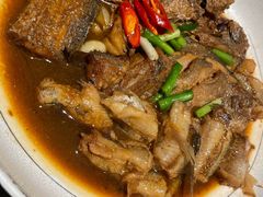 红烧杂鱼-小绍兴家宴·百年绍兴菜(鲁迅路店)