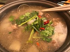 -衡哥肉铺