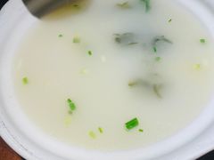 餐前鱼汤-望湘园·洞庭渔宴(浦江欢乐颂店)