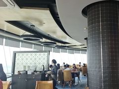 -宝利来国际大酒店-凤凰阁旋转餐厅