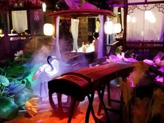 -韵秋荷(宝山龙湖天街店)