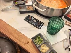 -喃喃椰·糟粕醋·椰子鸡火锅(七堡花园店)